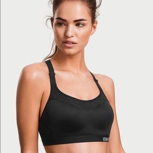 Victoria’s Secret Sport Bra, Size Small